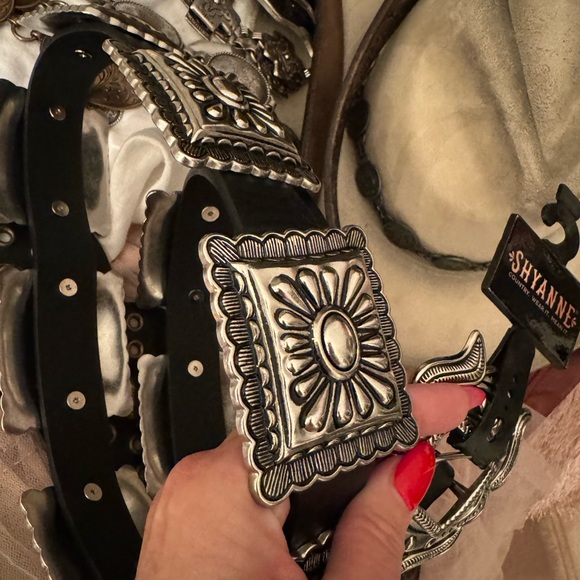 Shyanne concho belt - Picture 3 of 8